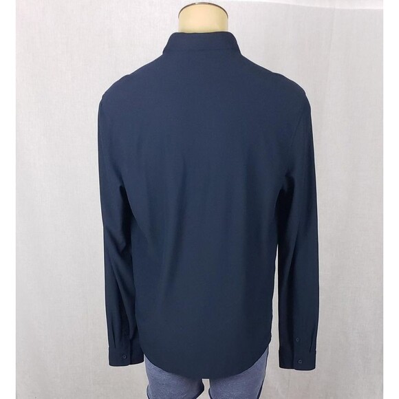Vuori Shirt Mens XL Navy Blue Button Front Performance Athleisure Casual - Picture 2 of 9
